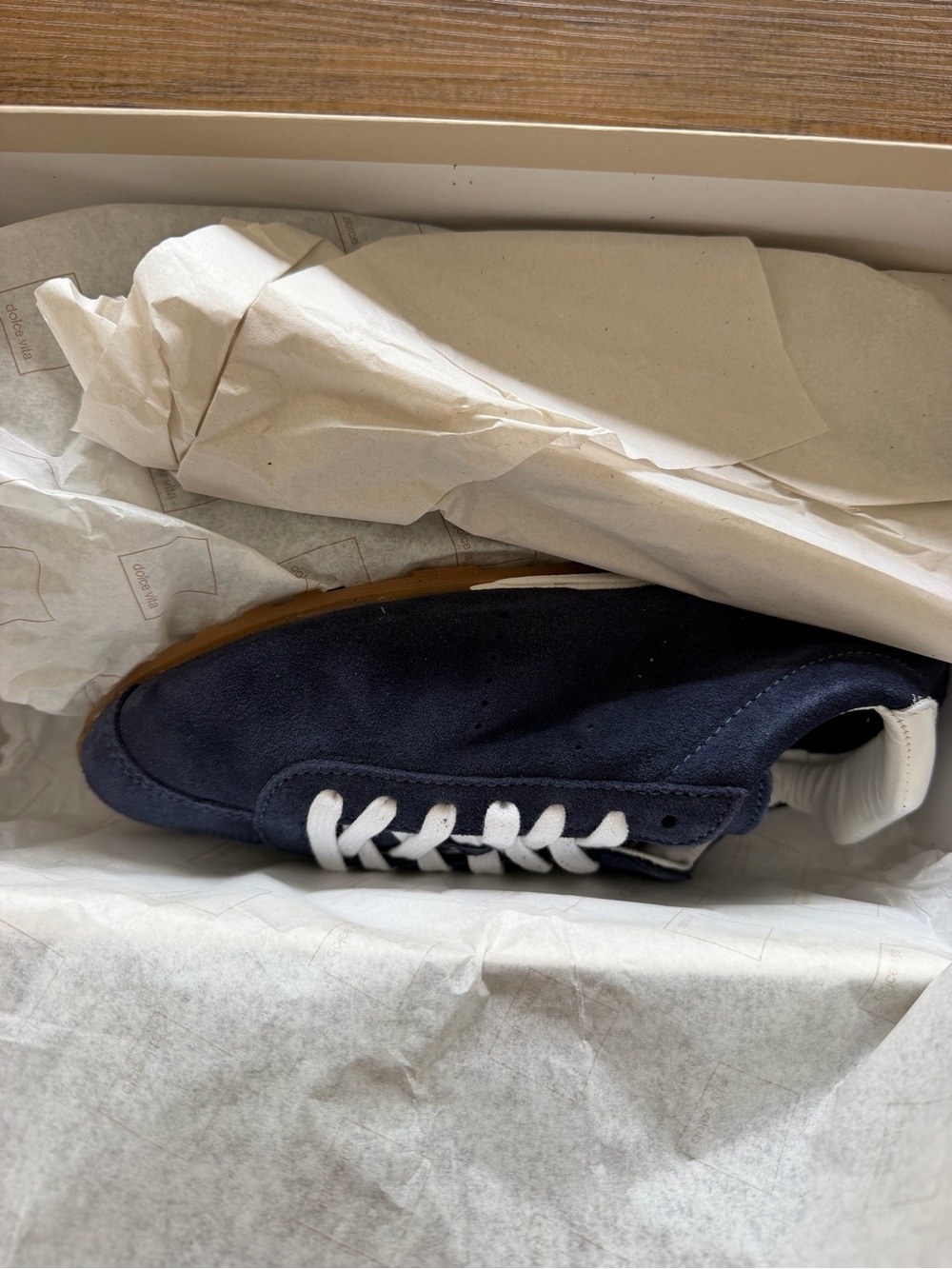 Never Been Worn Dolce Vita Navy Suede Lace-Up Sneakers